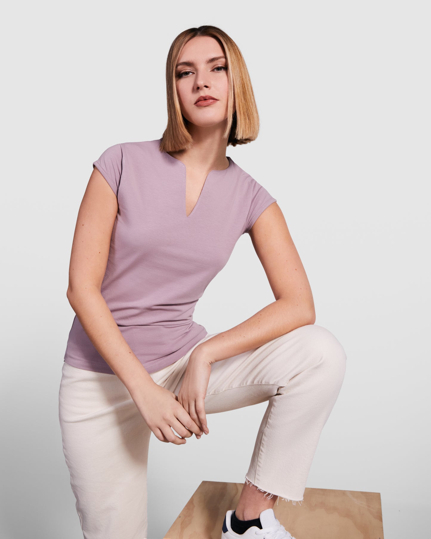 T-shirt femme col V personnalisable 'Belice' 200 gr/m² - Flock élite