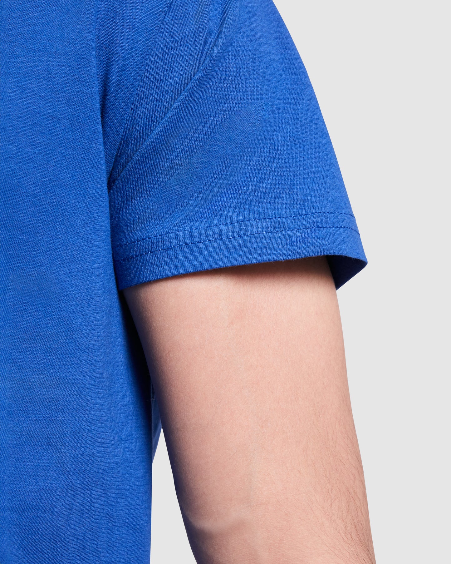 T-shirt homme col V personnalisable 'Samoyedo' 155 gr/m² - Flock élite