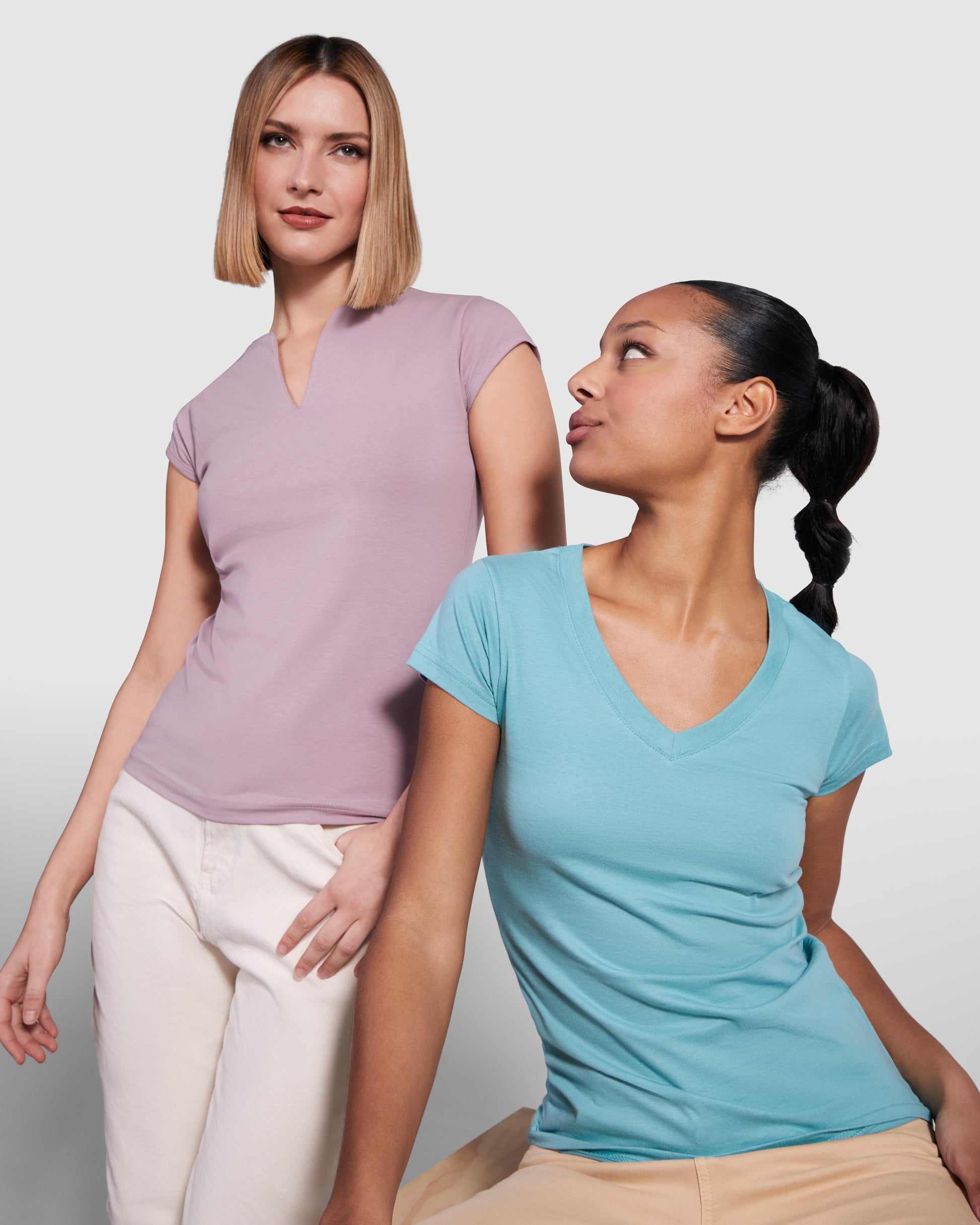 T-shirt femme col V personnalisable 'Belice' 200 gr/m² - Flock élite